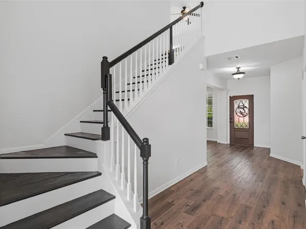 1271 Stone Rim Loop, Buda, TX 78610