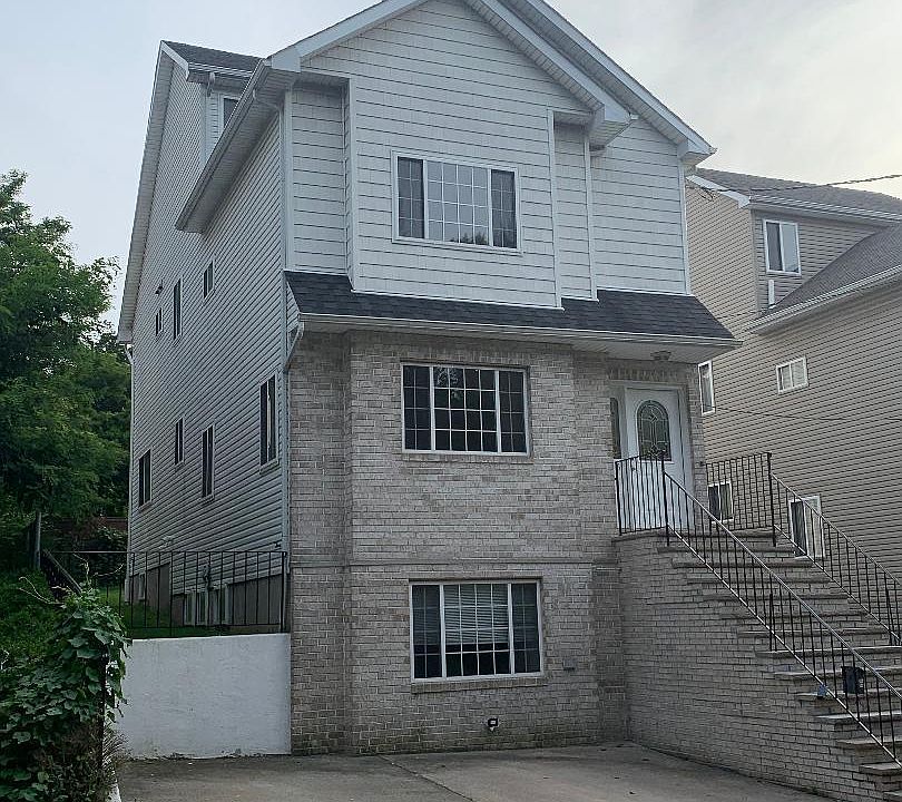 1st image of 56 Avon Pl
