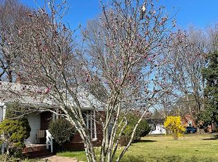 11 Marshall Pl, Fredericksburg, VA 22405