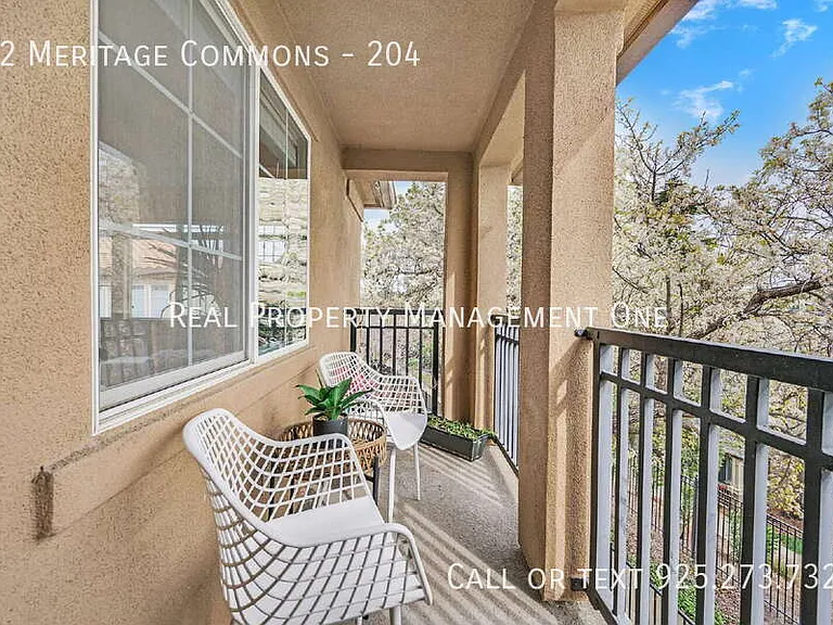 32 Meritage Cmn #204 — Photo 10
