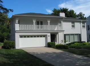6174 N Berkeley Blvd, Whitefish Bay, WI 53217
