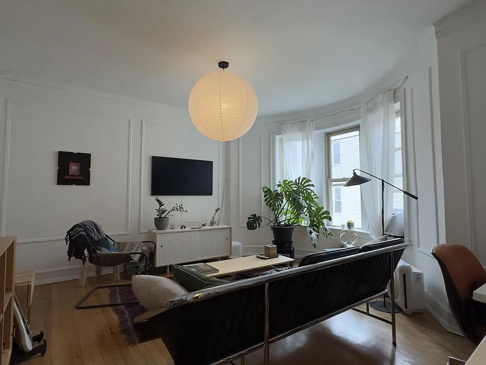 2021 N Humboldt Blvd #2