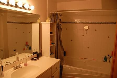 5th image of 2234 N Cleveland Ave #1