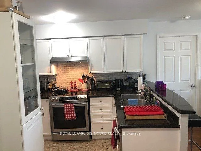 109 Front St E #1039 — Photo 4