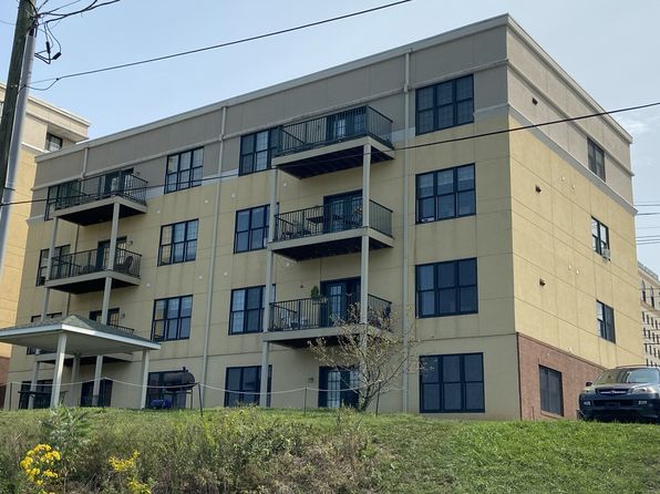 1029 University Ave APT 301