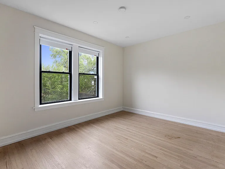 4636 N Hamilton Ave #2 — Photo 9
