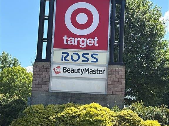 5th image of 3295 Stonewall Tell Rd S