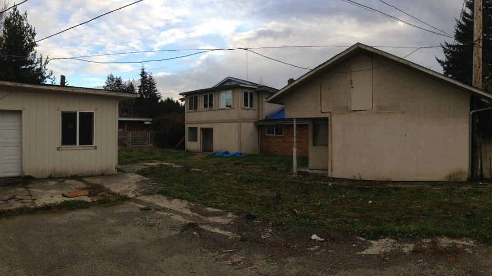 2nd image of 2125 Gibson Rd