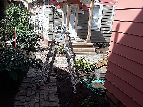3rd image of 1366 W 65th St #2