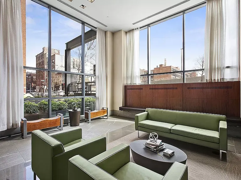 100 Jay St #12L — Photo 8