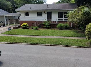507 W Pecan St, Carbondale, IL 62901