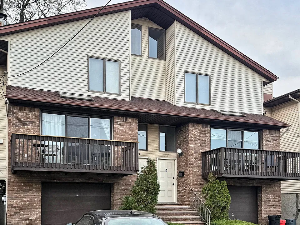 9 Manhattan Pl #GF