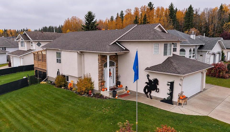 1st image of 5501 NE 17th Ave