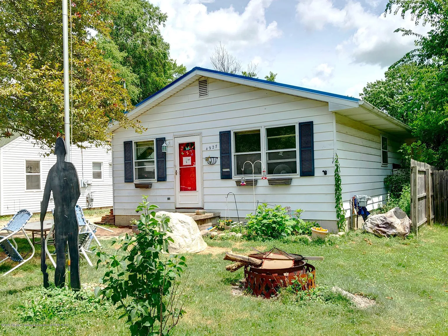 4927 Christiansen Rd photo 1