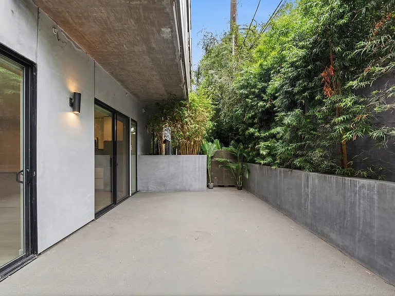TALA Residences at 829 Larrabee Street — Photo 39
