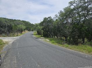 605 Bushwhack Rd, Kerrville, TX 78028