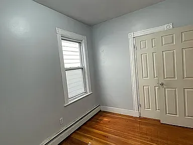 46 Middle St #3 — Photo 9