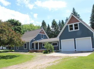 635 Jefferson St, Boyne City, MI 49712