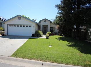 6205 Castle Cary Dr, Bakersfield, CA 93306
