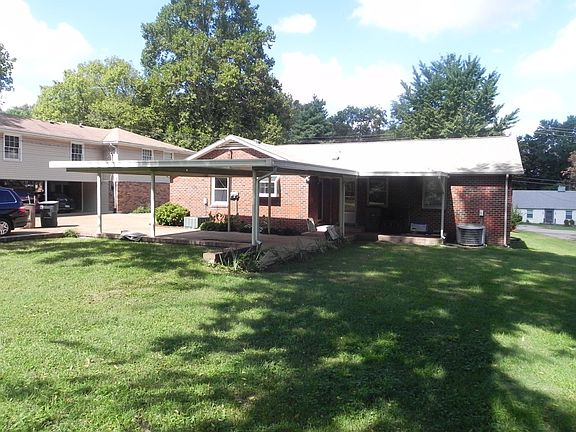 Looking at back of duplex