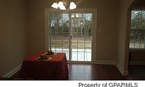 5th image of 451 Meadowlark Dr
