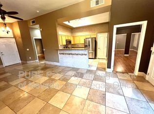3545 Cactus Shadow St UNIT 203, Las Vegas, NV 89129