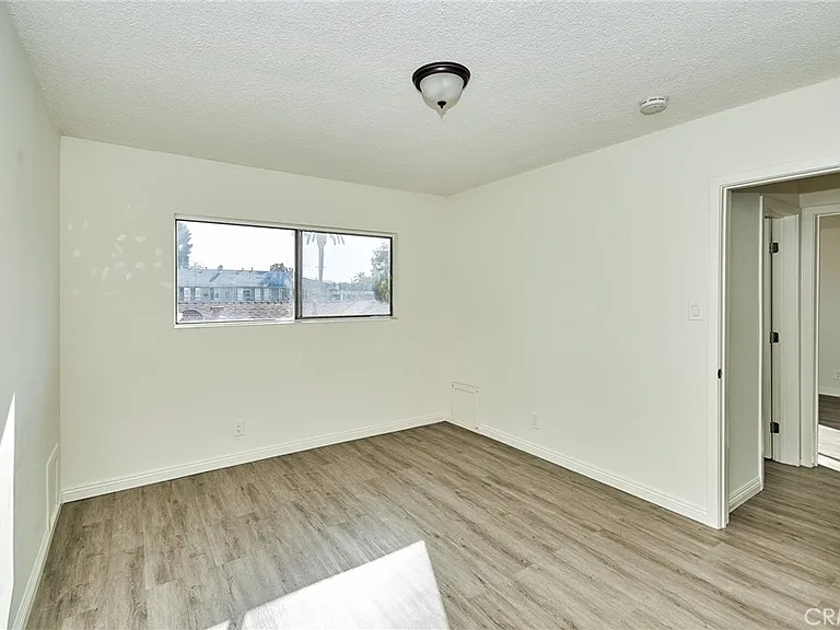 1024 S Atlantic Blvd #11 — Photo 12