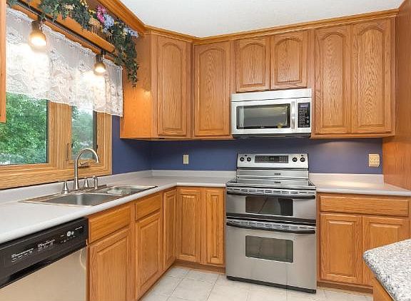 5th image of 2795 Bexley Dr