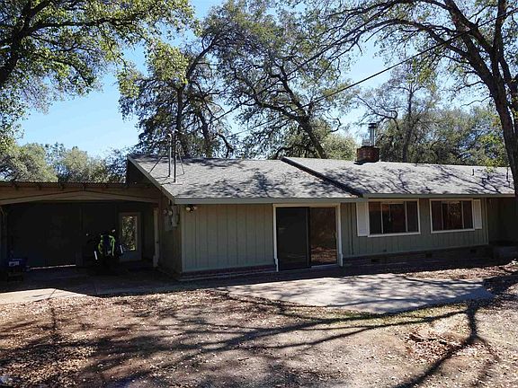 3rd image of 23162 Columbia Springs Lane Apn E 32 #450-005