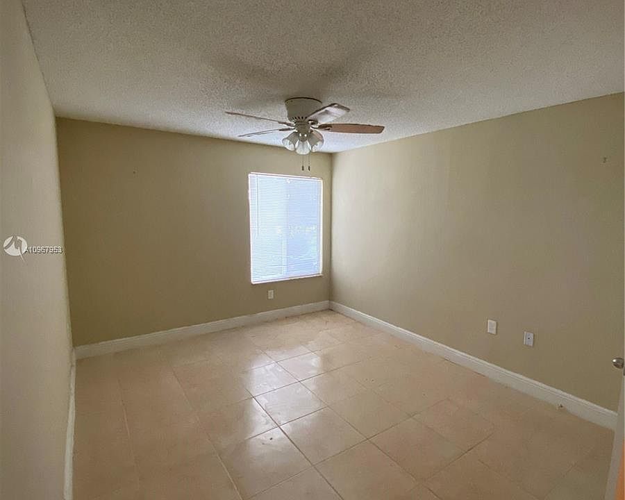 1st image of 12950 Vista Isles Dr APT 412