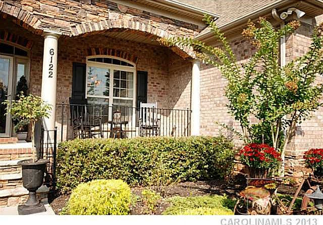 1st image of 6122 Pine Chapel Dr