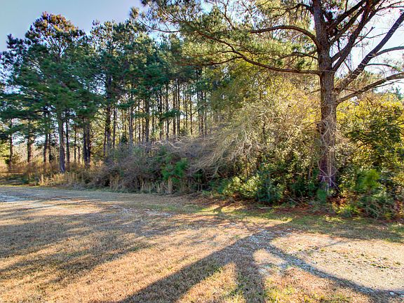 3rd image of 4 Morants Point Rd