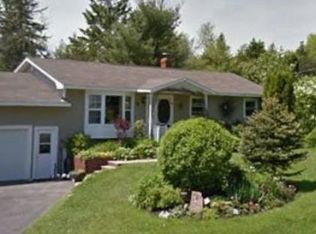 8 Valleyview Dr, Quispamsis, NB E2E1N1