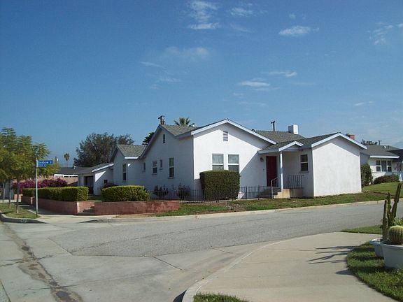 2nd image of 4632 N Asherton Ave