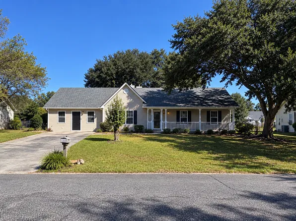 5076 Pearl Davis Rd, Valdosta, GA 31605