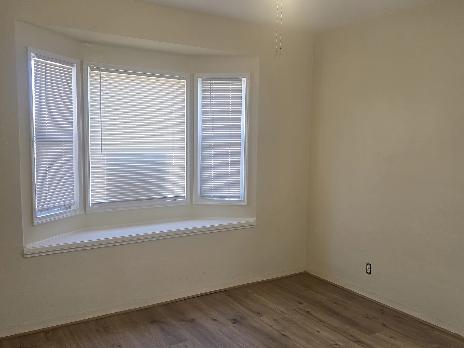 2 bed, 1158 sqft, $2,750 — Photo 4