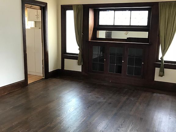 2nd image of 241 Grand Blvd