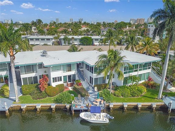 2nd image of 180 E Isle Of Venice Drive #103