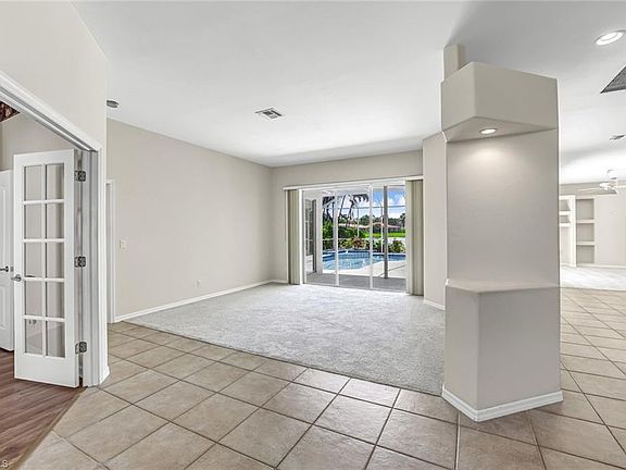 5th image of 9461 Cedar Creek DR