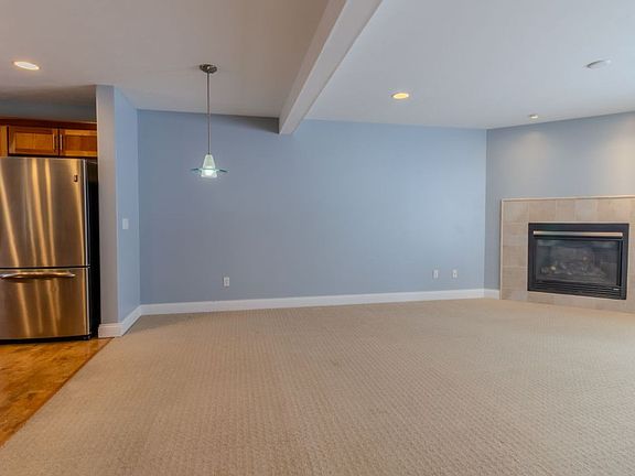 3rd image of 4834 Black Bear Dr