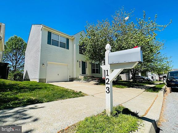 2nd image of 123 Marquis Dr