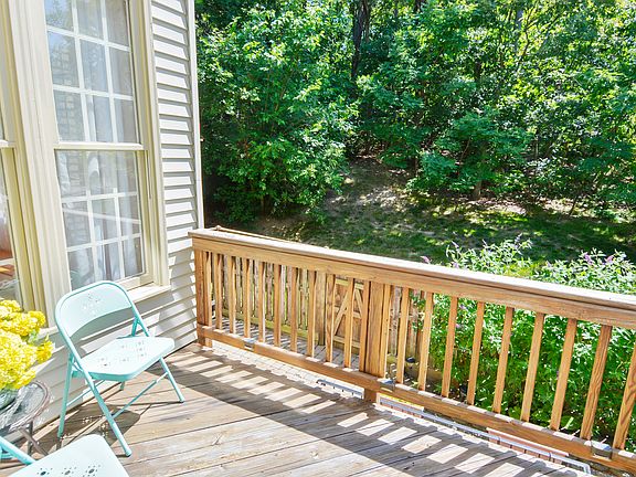 deck off kitchen