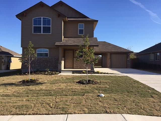 1st image of 516 Magnolia Wind
