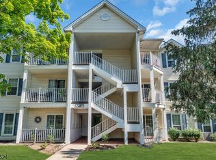 19 Amethyst Way #19, Franklin Twp., NJ 08823