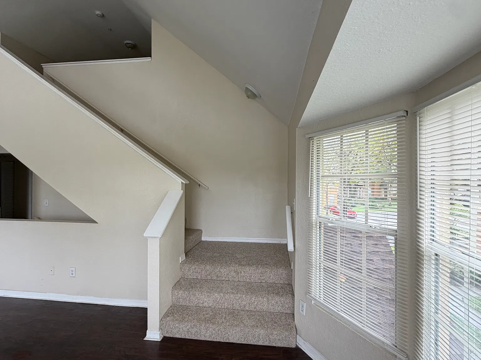 2 bed, 1248 sqft, $1,675 — Photo 3