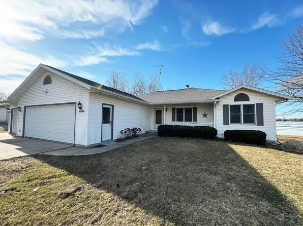 W10742 Mikard Rd, Beaver Dam, WI 53916