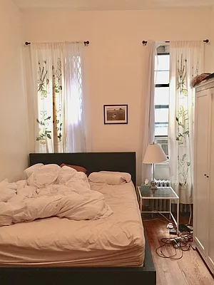 Rented by Warren T Real Estate Corp. | media 11