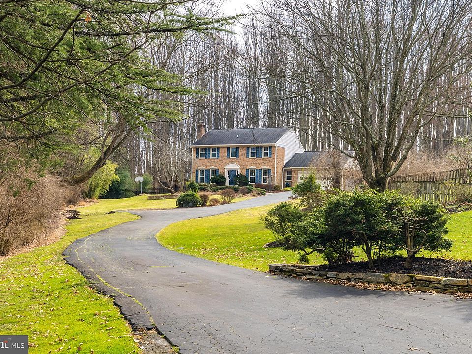 10091 Lawyers Rd, Vienna, VA 22181 Zillow