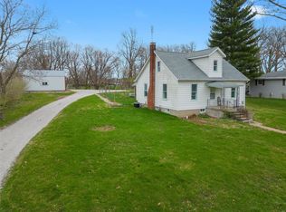 202 Goose St, Alhambra, IL 62001