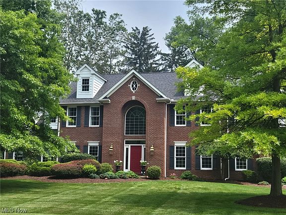 2nd image of 9237 Province Ln
